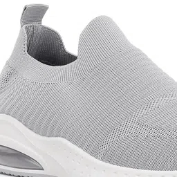 London Rag Women Jafna Knitted Textured Slip-On Sneakers image 3