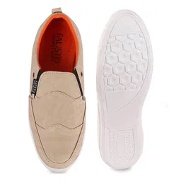 FAUSTO Men Cream-And Orange PU Lightweight Slip-On Sneakers image 3