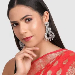 JEWELS GEHNA White Floral Drop Earrings image 5