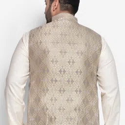KISAH PLUS Men Grey & Gold-Printed Woven Nehru Jackets image 2