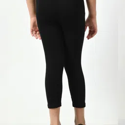 BAESD Girls Pack Of 4 Mid Rise Cotton Capris image 2