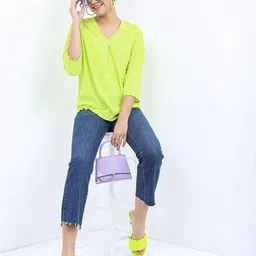 Tokyo Talkies Woman Lime Green Solid V-Neck Top image 2