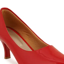 Walkfree Red Embellished Kitten Pumps image 5