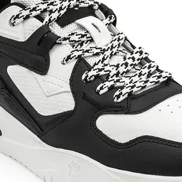 Red Tape Men Colourblocked Sneakers image 3