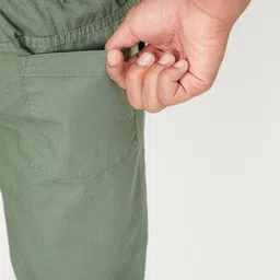 max Boys Mid-Rise Pure Cotton Joggers image 4