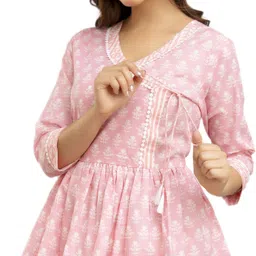 dmp export Women Floral Print Cotton Blend Flared Kurta image 2