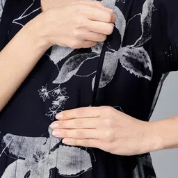 NIGHTSPREE Floral Printed Maternity Fit & Flare Midi Dress image 4