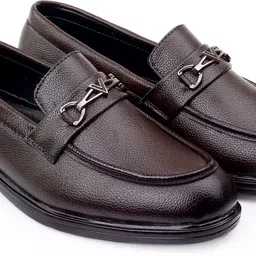 rockfield Loafers For Men image 3