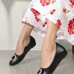 ELLE Embellished Pointed Toe Wedge Pumps image 3