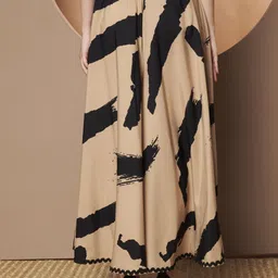 lookshine Women Printed A-line Beige, Black Skirt image 2