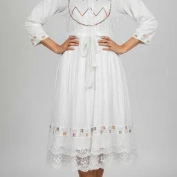 iqqa azzu fashions Women A-line White Below Knee Dress image 4