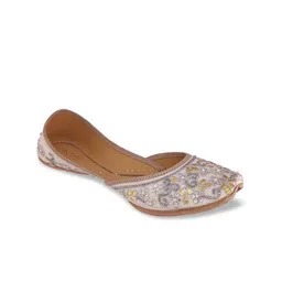 Fulkari Women White & Silver Embellished Ethnic Leather Mojaris-image-75
