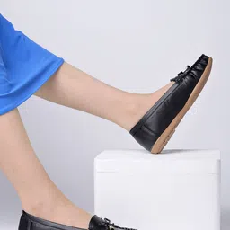 Shoetopia Girls Ballerinas with Bows-image-36