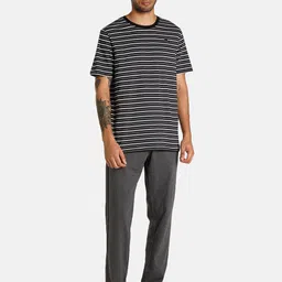PUMA Men T-Shirt & Joggers Night Suits-image-36