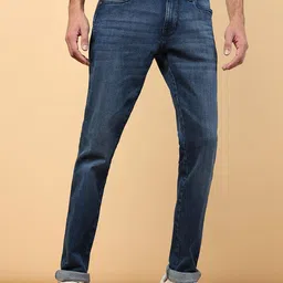 Wrangler Men Skanders Slim Fit Low Rise Clean Look Light Fade Stretchable Jeans image 2