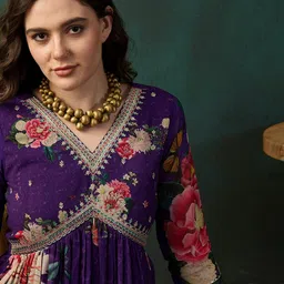 shewill Women Georgette Kurta Pant Set image 3