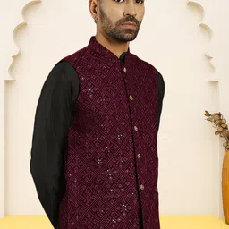 jompers Embroidered Men Waistcoat image 4