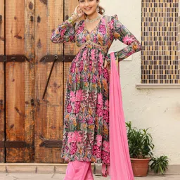 aaraas Women Crepe Kurta Pant Dupatta Set image 4