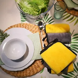 fezora Microfiber soft cloth 800 GSM pack of 4 Yellow, Pink, Blue, Purple Cloth Napkins image 2