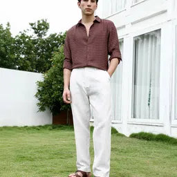 campus sutra Men Regular Fit Cream Polycotton Trousers image 4