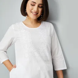 Women Printed Polyester Straight Kurta-image-48