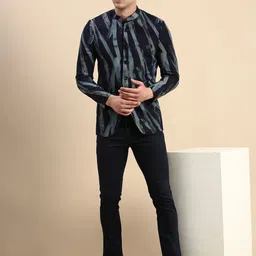 showoffff Men Printed Bandhgala Party Blazer image 5