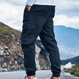 vooter Men Cargos image 2