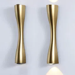 m s Wallchiere Wall Lamp With Bulb image 4