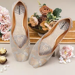 catbird Embroidered Tradtional Flats Mojari, Ethnic Shoes, Punjabi Jutis For Women-picture-30
