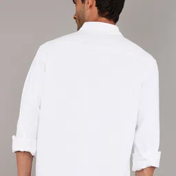 wrogn Men Comfort Fit Fit Solid Casual Shirt image 4