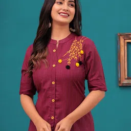 dizon Women Embroidered Cotton Blend A-line Kurta image 5