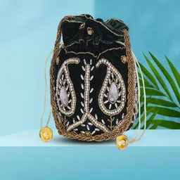 gungun handloom Girls Green Potli-picture-25