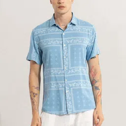 snitch Men Slim Fit Printed Spread Collar Casual Shirt image 5