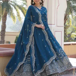 wedani Women Printed Anarkali Kurta Set image 1