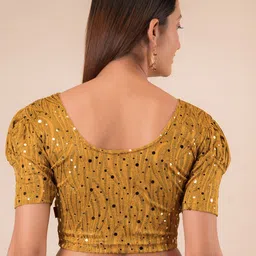 Bindigasm's Advi Embellished Jacquard Stretchable Saree Blouse image 3