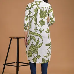 saanwri Women Floral Print Pure Cotton A-line Kurta image 2