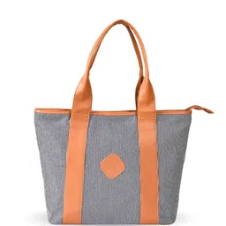 Nestasia Structured Shoulder Bag With Tasselled-picture-41