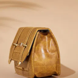 FARGO Structured Sling Bag With Quilted image 2