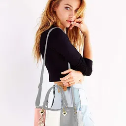 SYGA Colourblocked Swagger Handheld Bag image 4