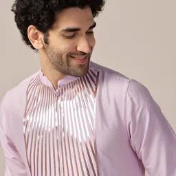 KISAH Yoke Design Regular Kurta with Trousers image 2