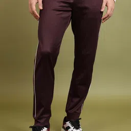 HIGHLANDER Men Straight Fit Mid-Rise Joggers-picture-18