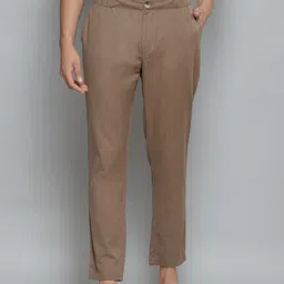 DENNISON Men Taupe Relaxed Tapered Fit Easy Wash Trousers-image-25