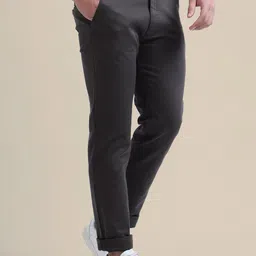 AMSWAN Men Low-Rise Trousers image 2