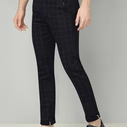 FUBAR Men Checked Relaxed Slim Fit Easy Wash Chinos image 3