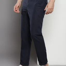 Tommy Hilfiger Men Mid-Rise Trousers image 4