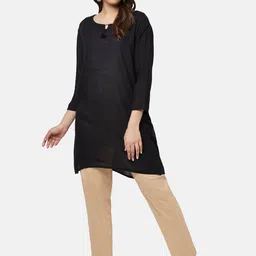 RANGMANCH BY PANTALOONS Women Cropped Cotton Regular Trousers image 5