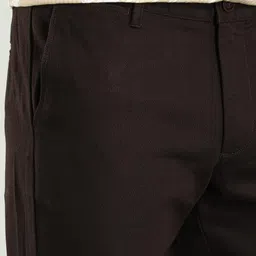 Indian Terrain Men Brooklyn Slim Fit Mid-Rise Chinos Trousers image 4