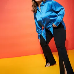 SASSAFRAS Curve Women Black Slim Fit Smart High-Rise Front Slit Bootcut Trousers image 4