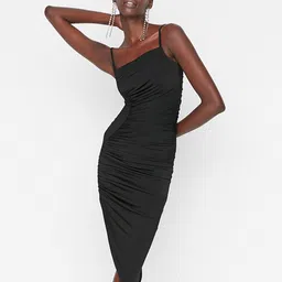 Trendyol Black Solid Bodycon Dress-picture-19