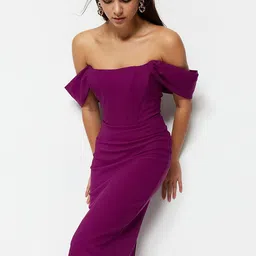 Trendyol Off-Shoulder Sheath Midi Dress-image-74